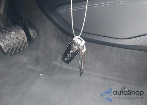 2021 Audi E-Tron Premium Quattro z USA, uszkodzony, nr VIN WA1AAAGE3MB019445